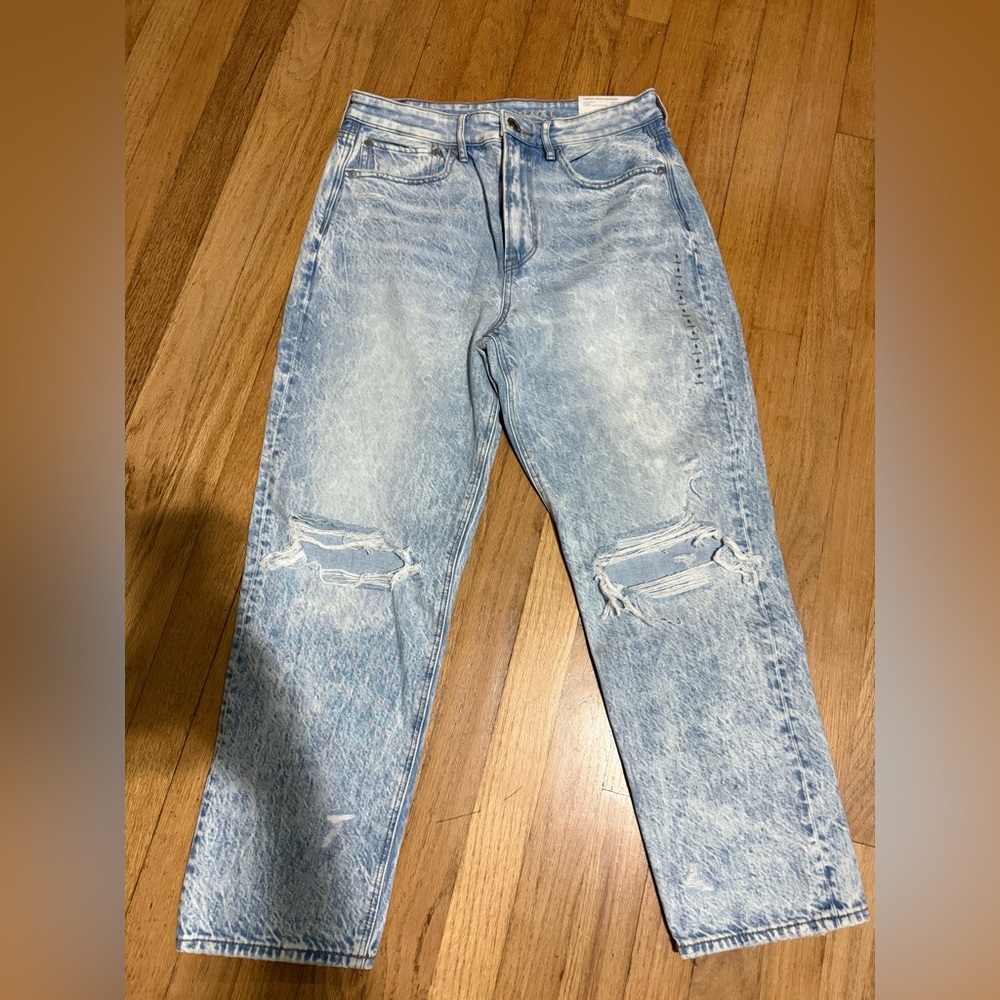 AE Light Blue Distressed Jeans 6